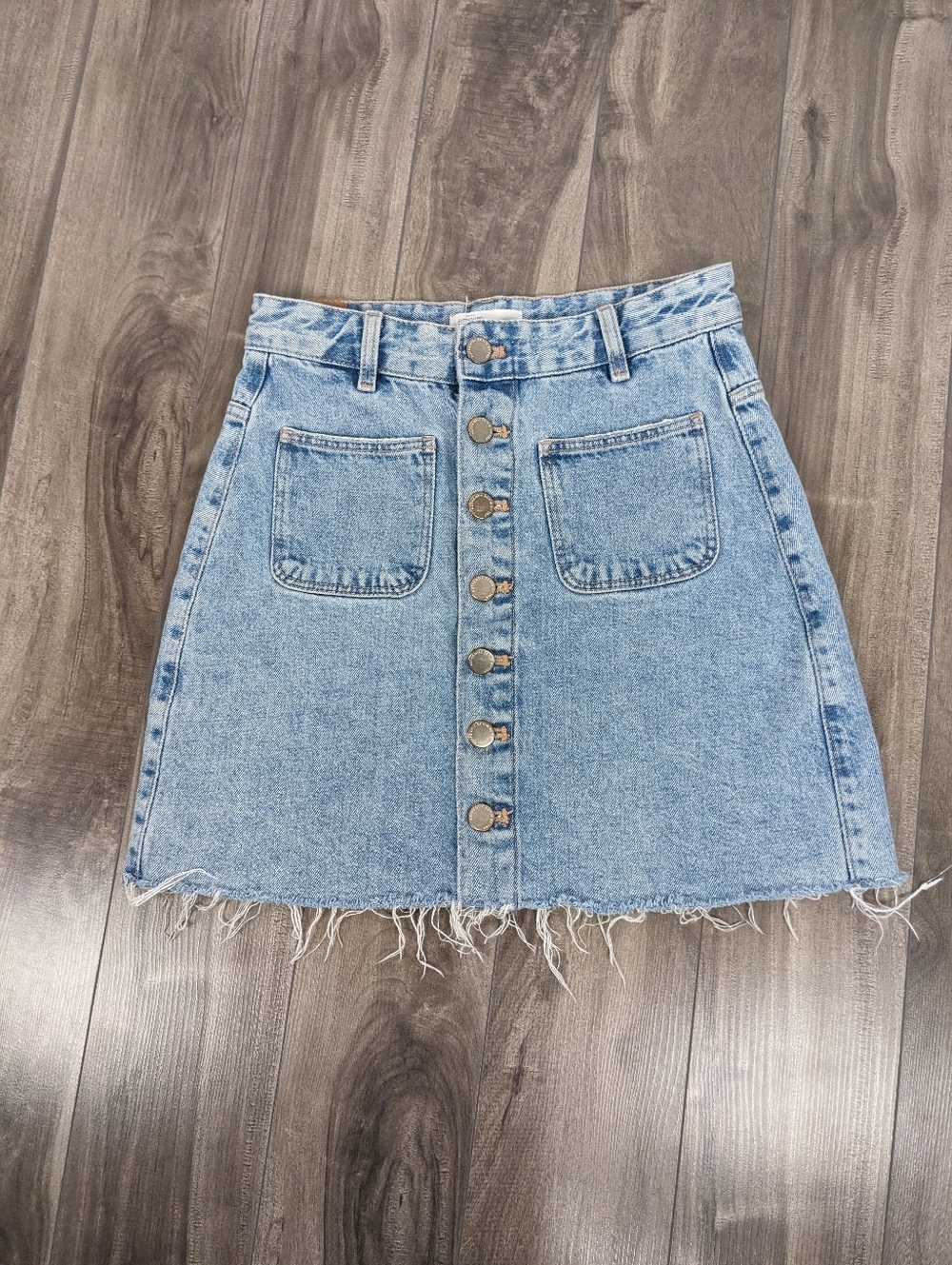 Zara Trafaluc Mini Denim Jean skirt Button front size XS Patch Pocket
